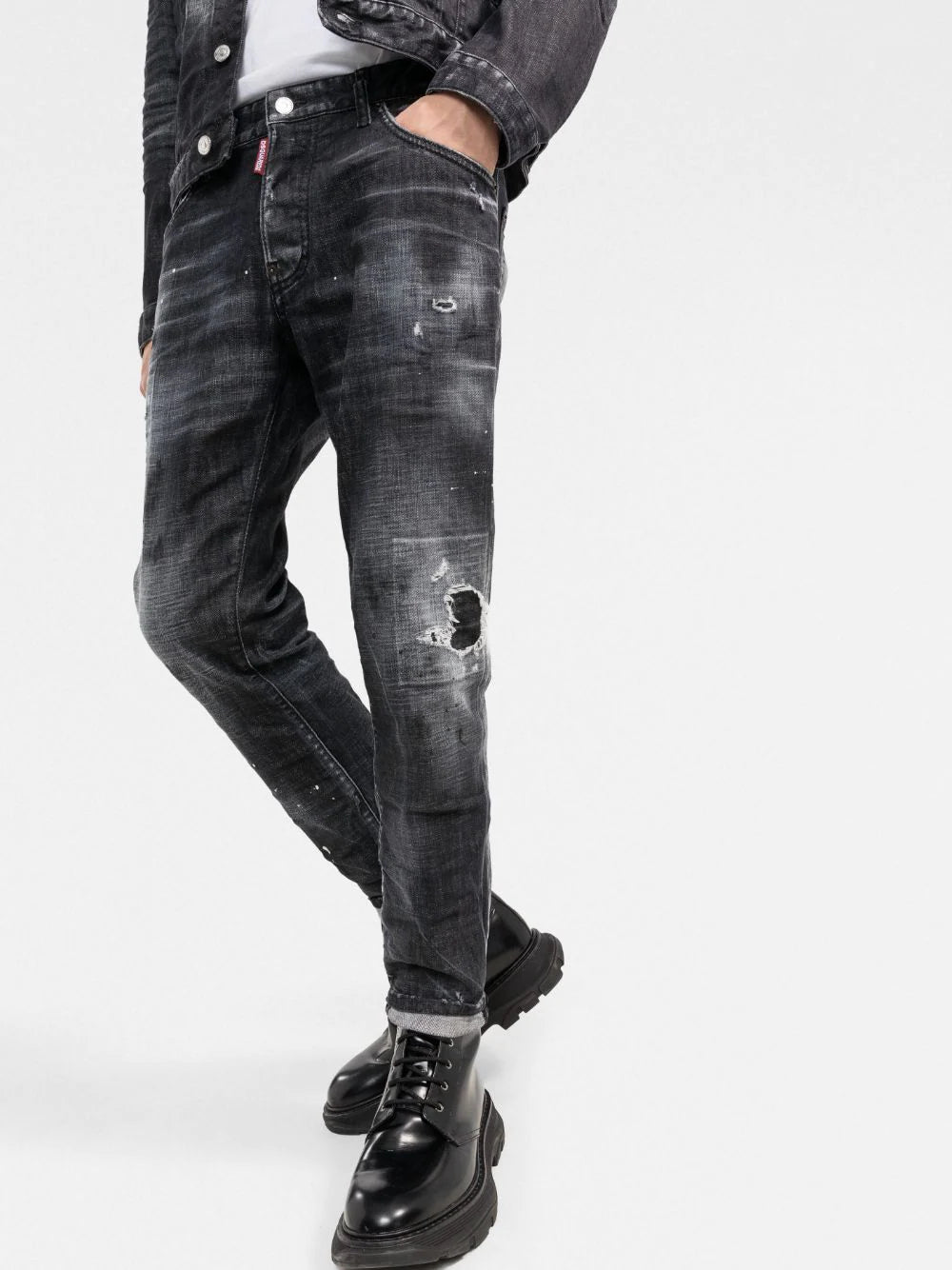 Dsquared2 -mid-rise distressed straight-leg jeans