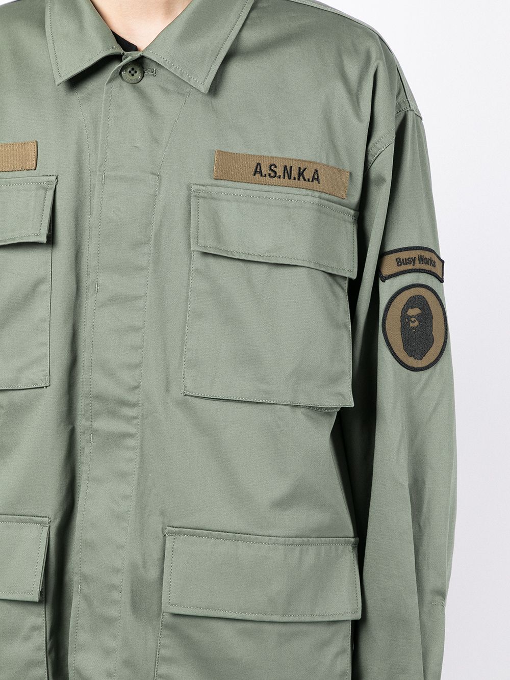 A BATHING APE®  logo-patch concealed shirt