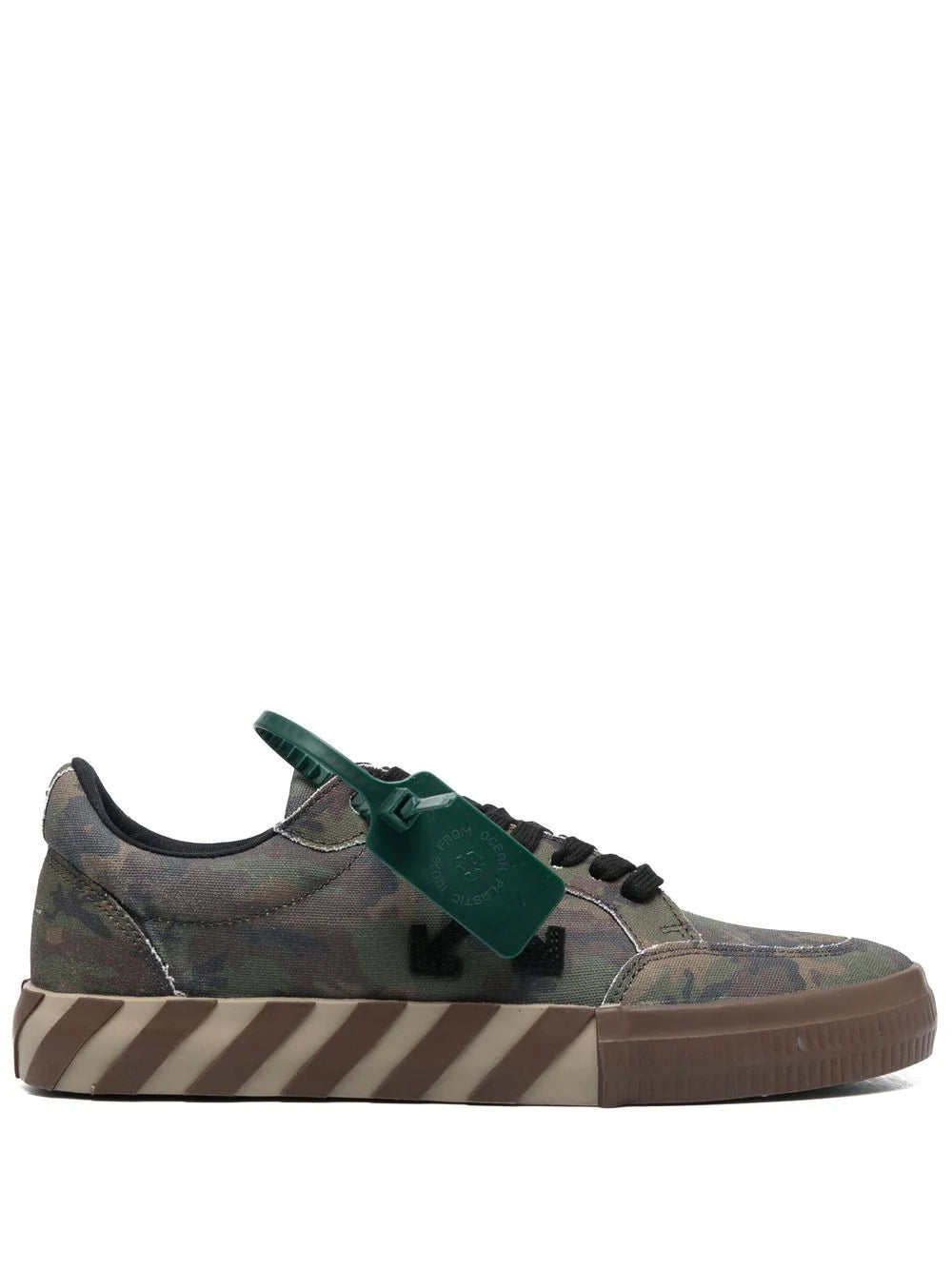 Off-white Low Vulcanized camouflage-print sneakers