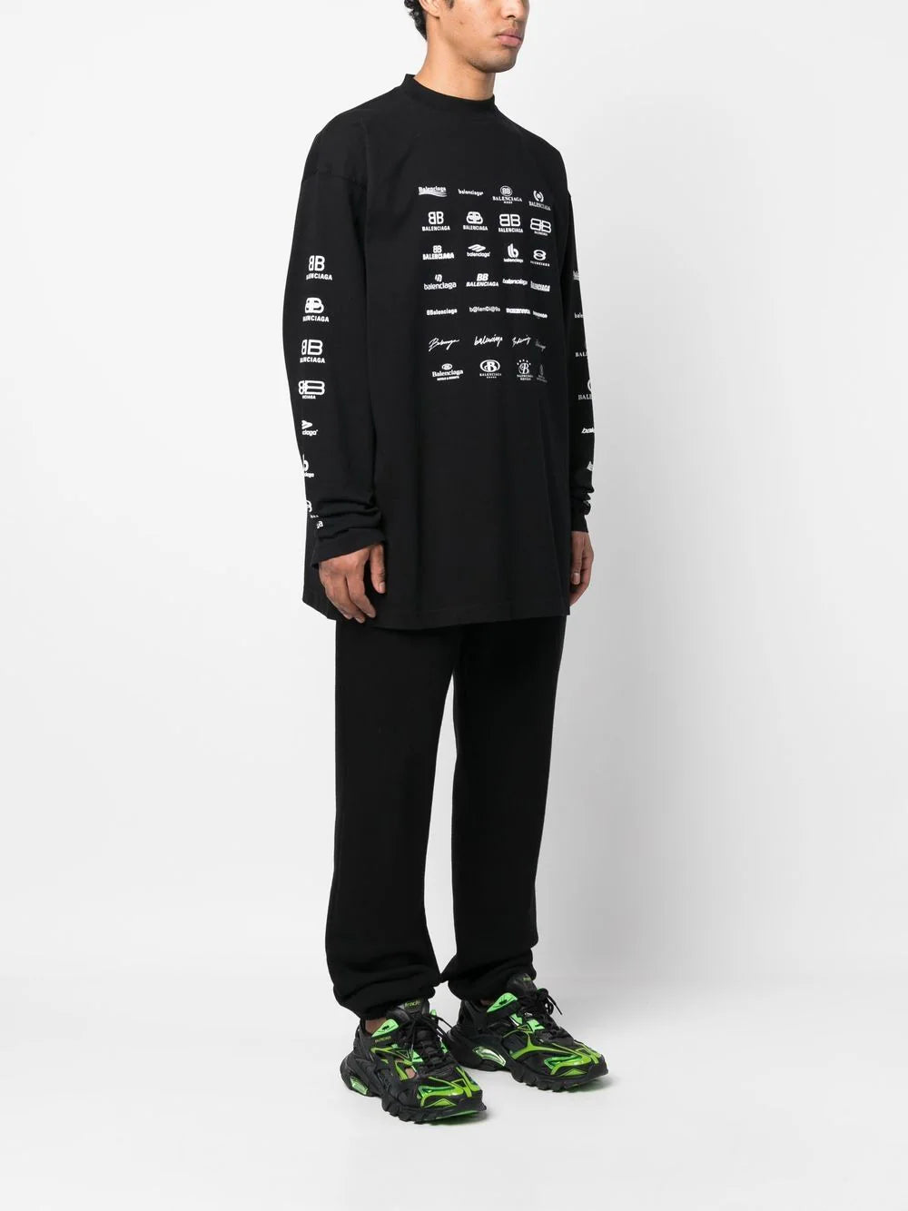 Balenciaga  logo-print long-sleeve sweatshirt