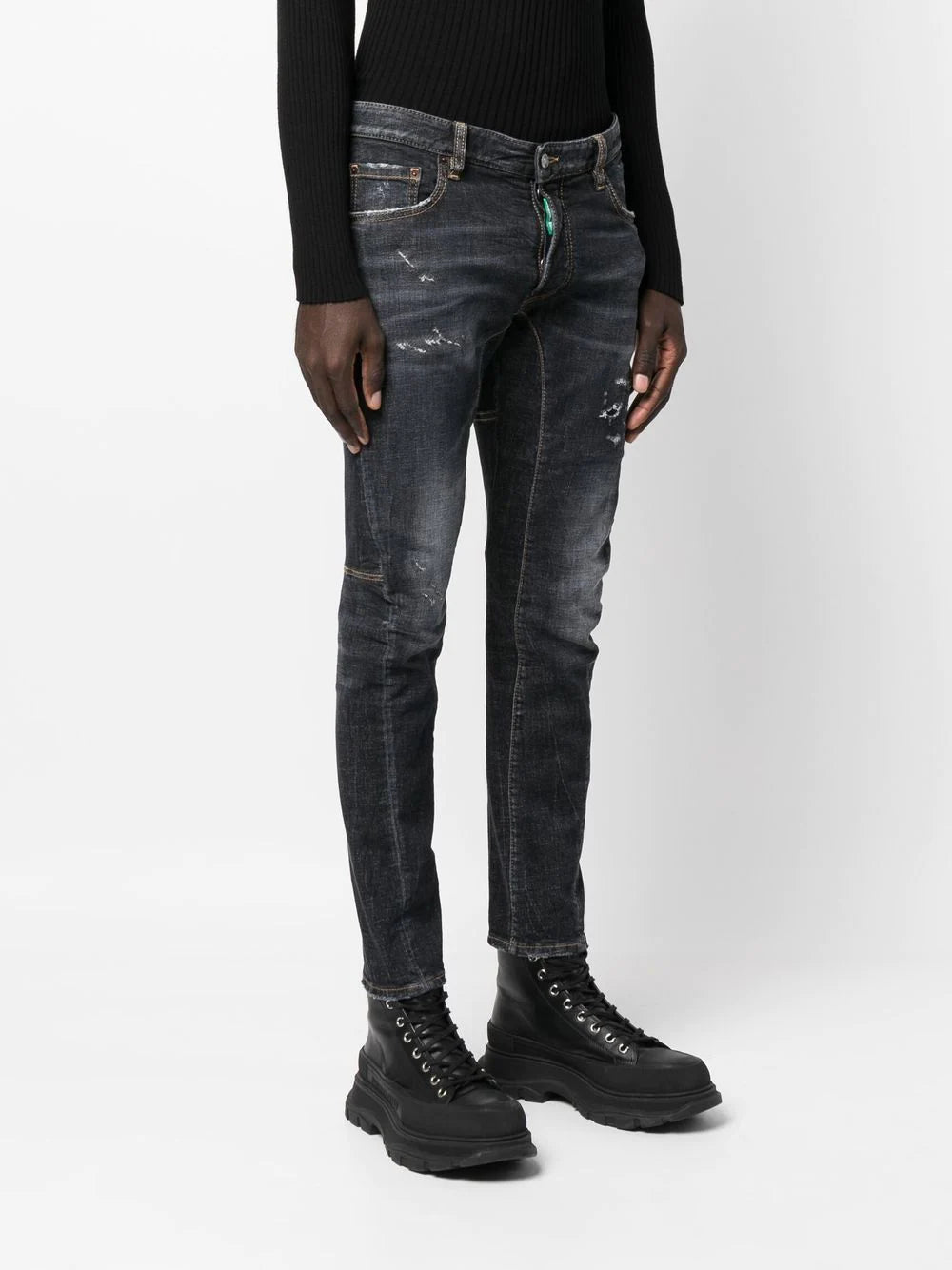 Dsquared2 -logo-patch tapered-leg jeans