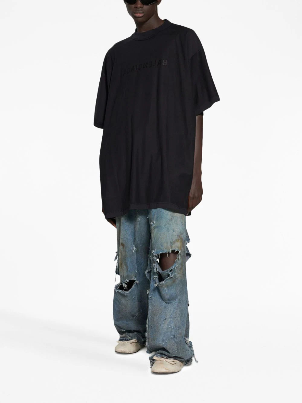 Balenciaga  Mirror logo-embroidered oversize T-shirt
