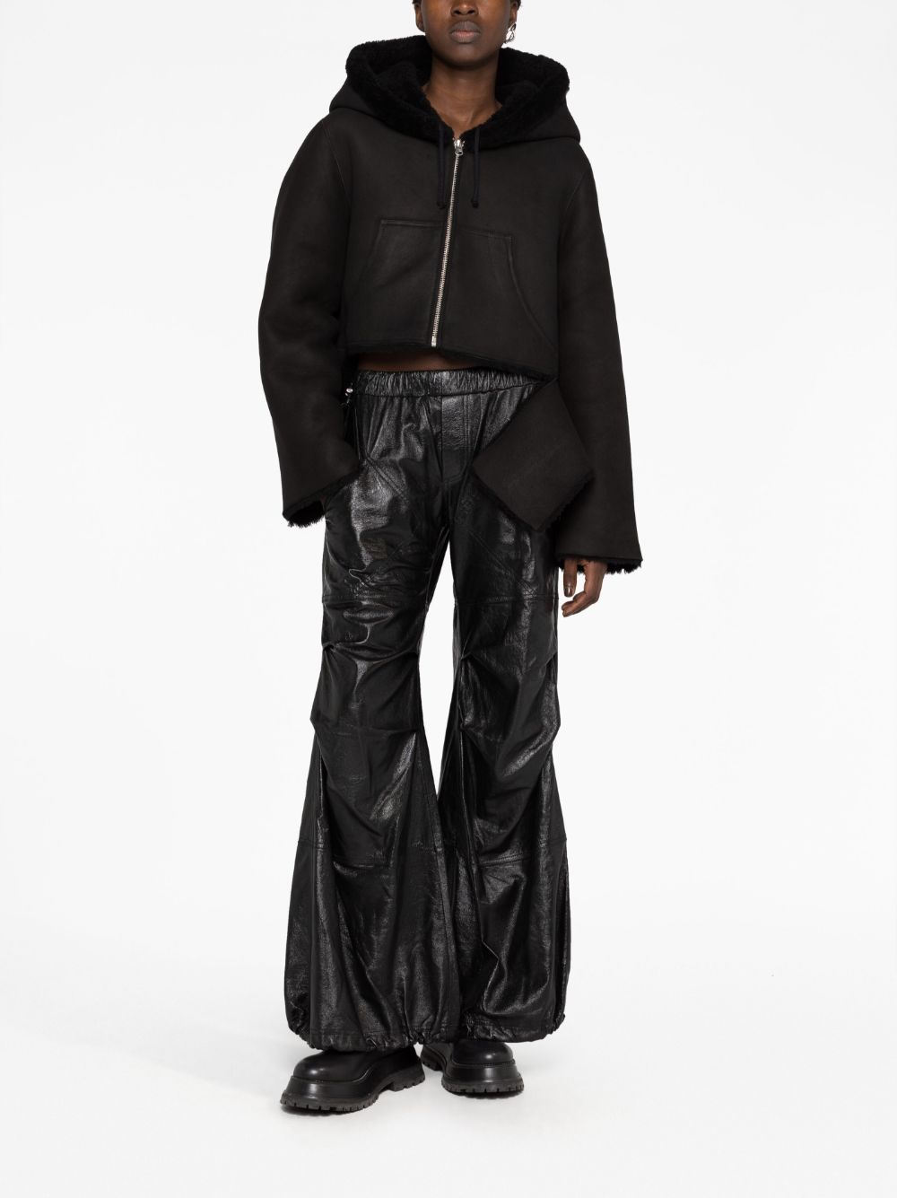 ANDREĀDAMO  reversible shearling cropped jacket
