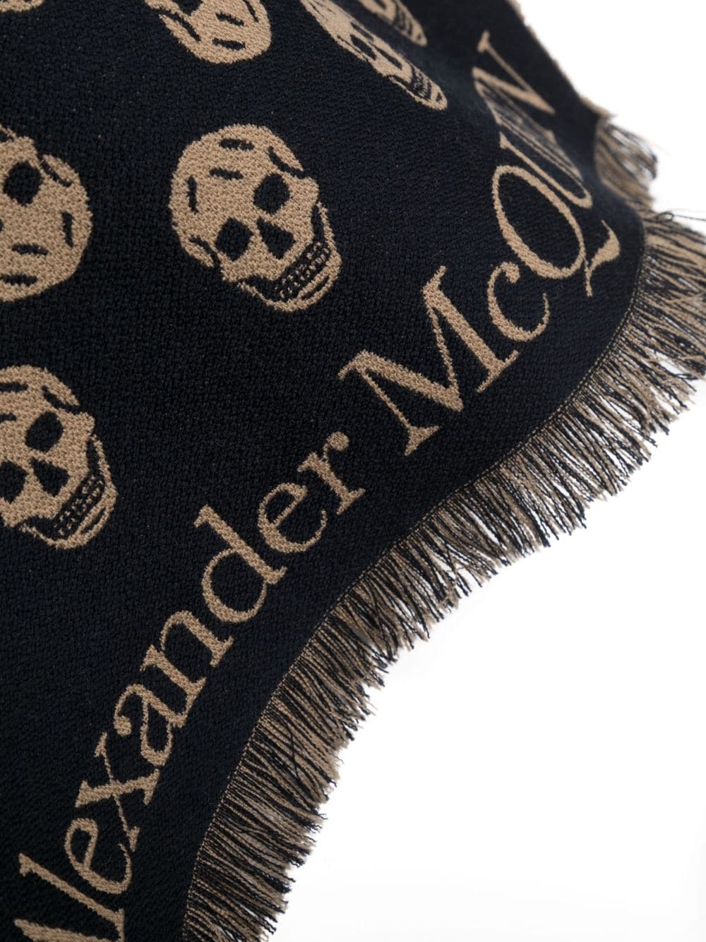 Alexander McQueen  skull-jacquard fringed wool scarf