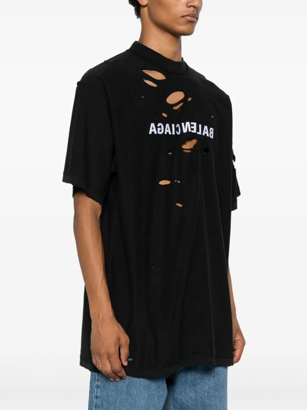 Balenciaga  logo-embroidered T-shirt