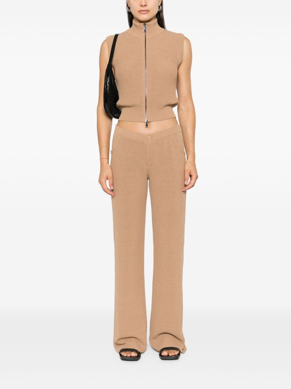 Aya Muse  Aries vest