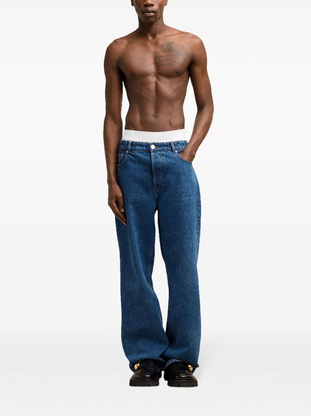 AMI Paris  logo patch loose-fit jeans