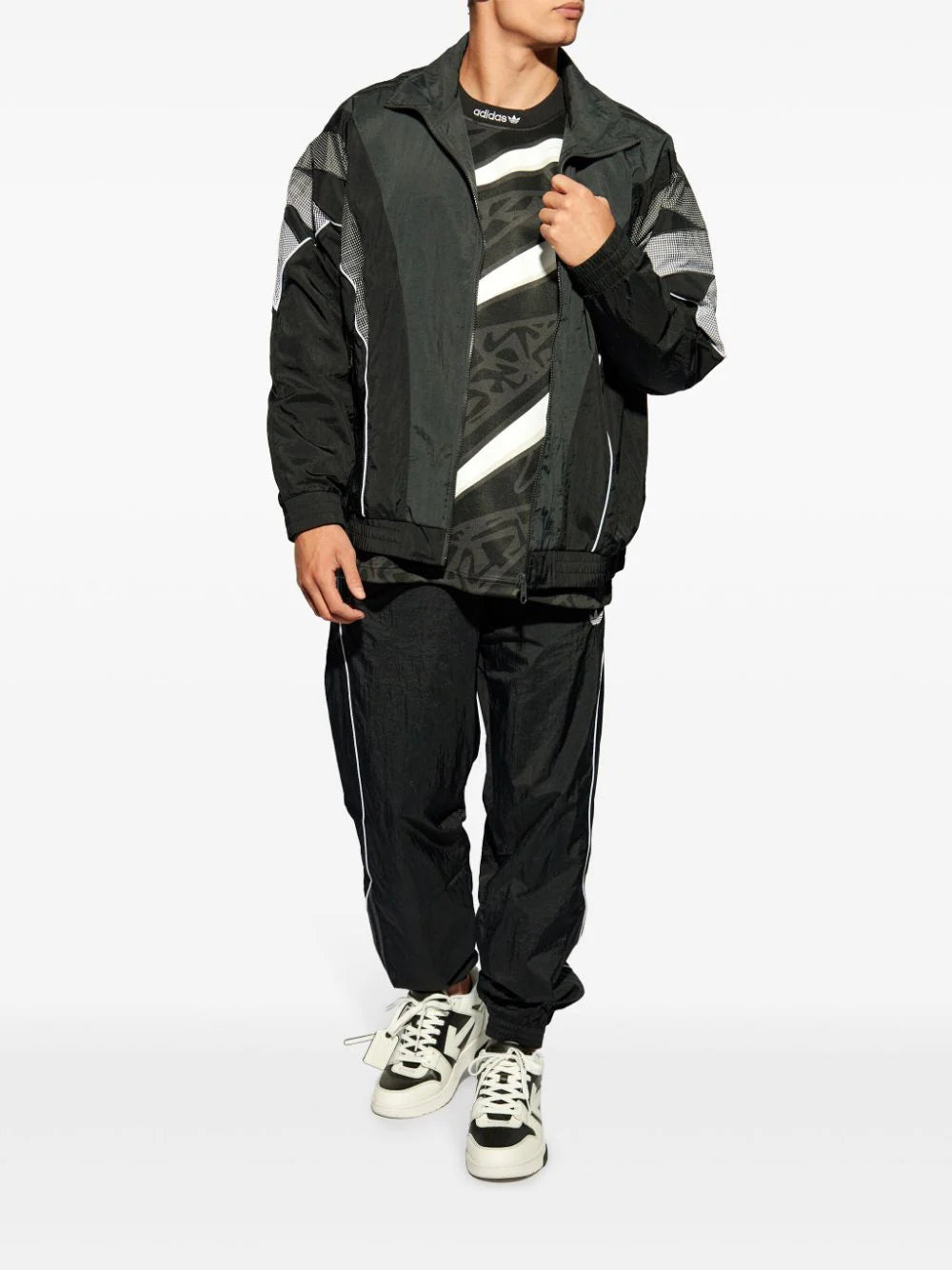 adidas  logo zip-up windbreaker jacket