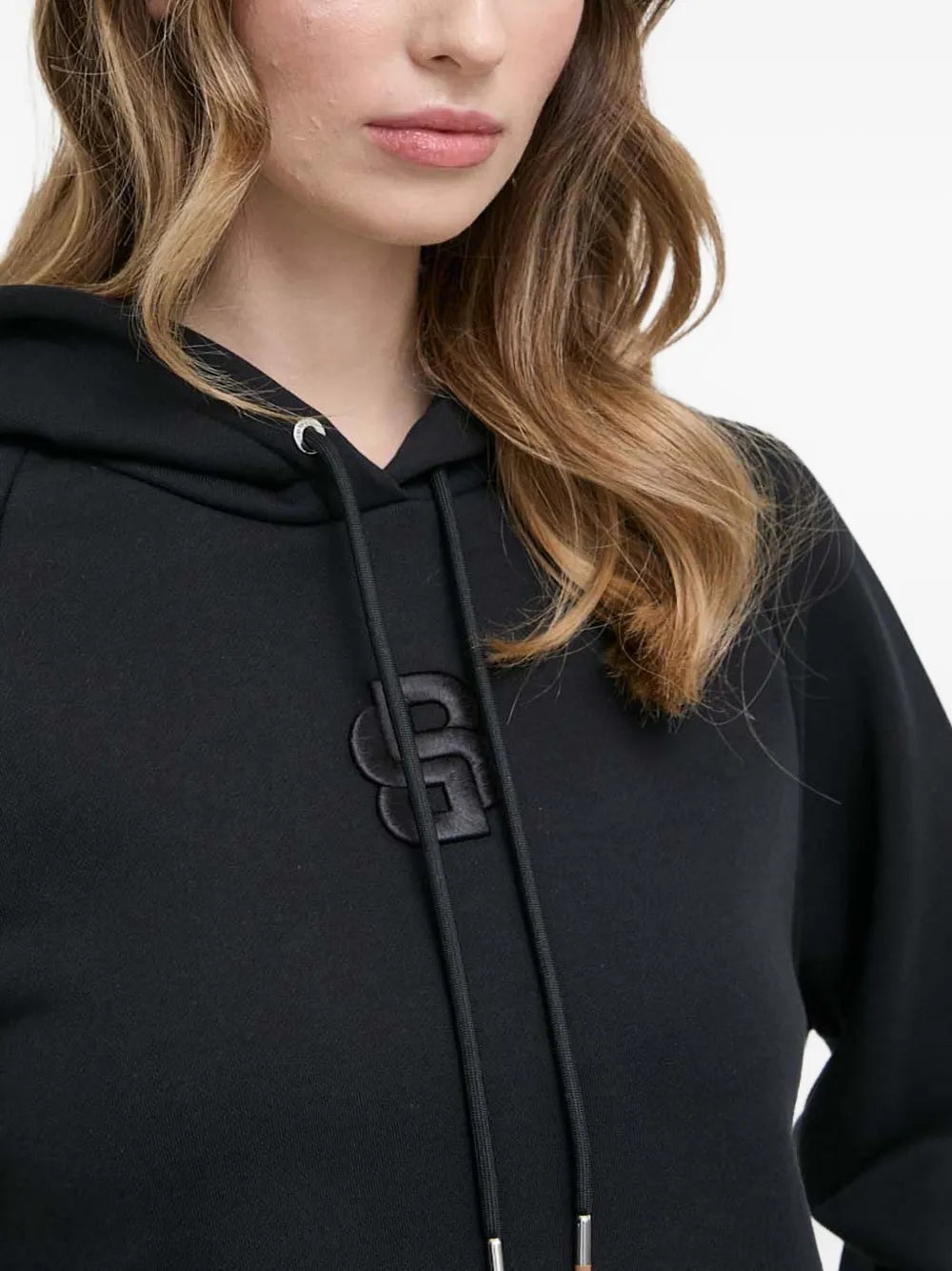 BOSS  logo-embroidered hoodie