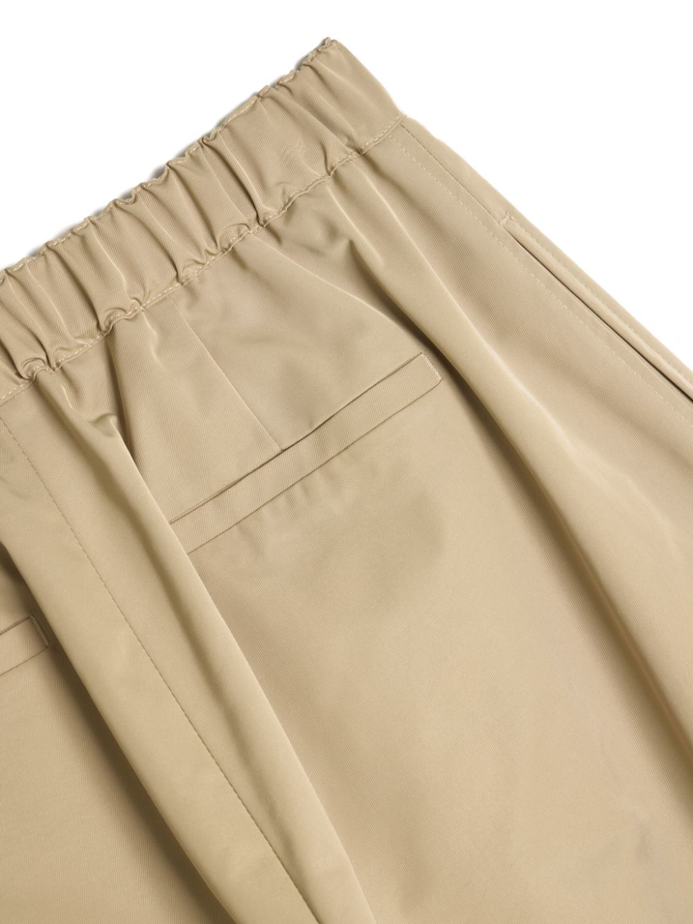 Amomento  Two Tuck trousers
