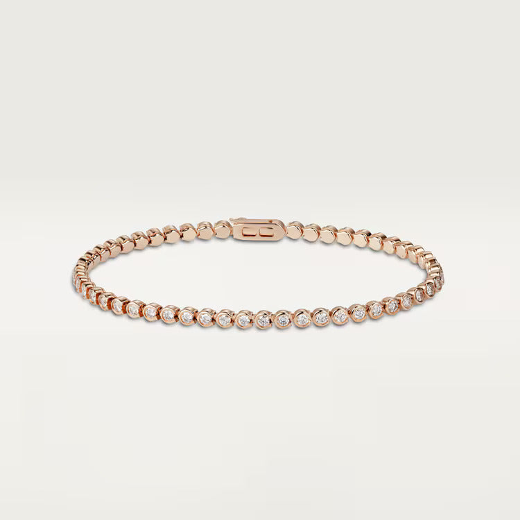 Cartier Lignes Essentielles bracelet, brilliant-cut diamonds