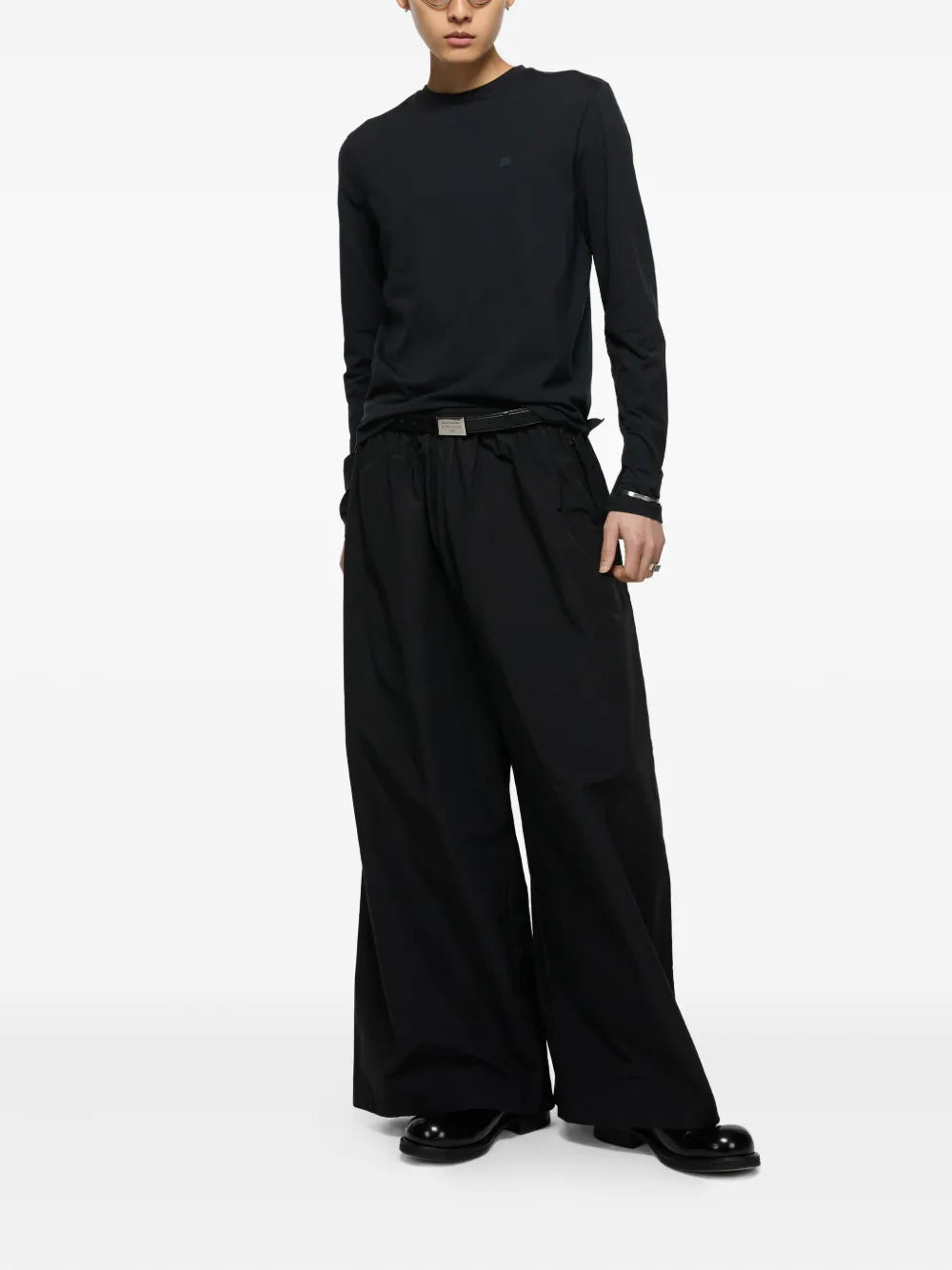 Acne Studios  logo-patch long-sleeve T-shirt