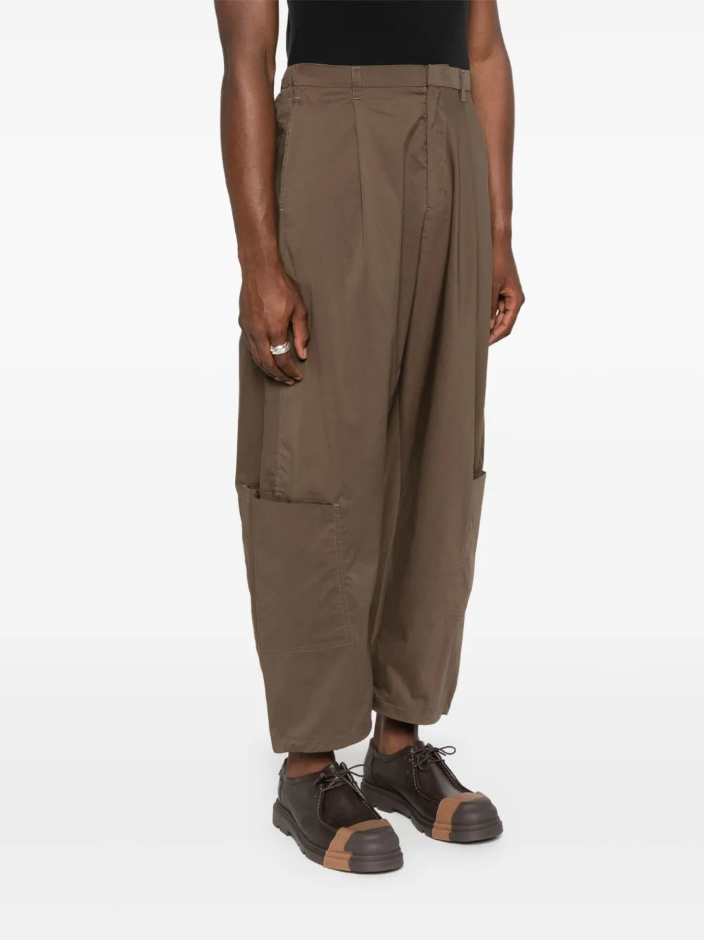 Amomento patch-pocket trousers
