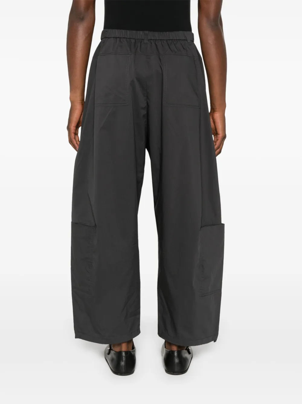 Amomento patch-pocket trousers