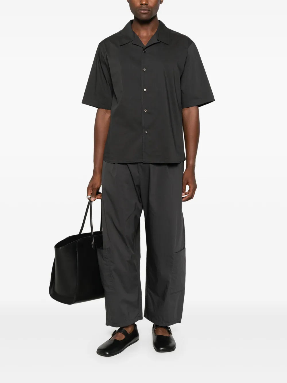 Amomento patch-pocket trousers