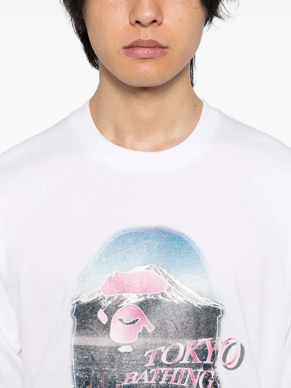 A BATHING APE®  logo-printed t-shirt