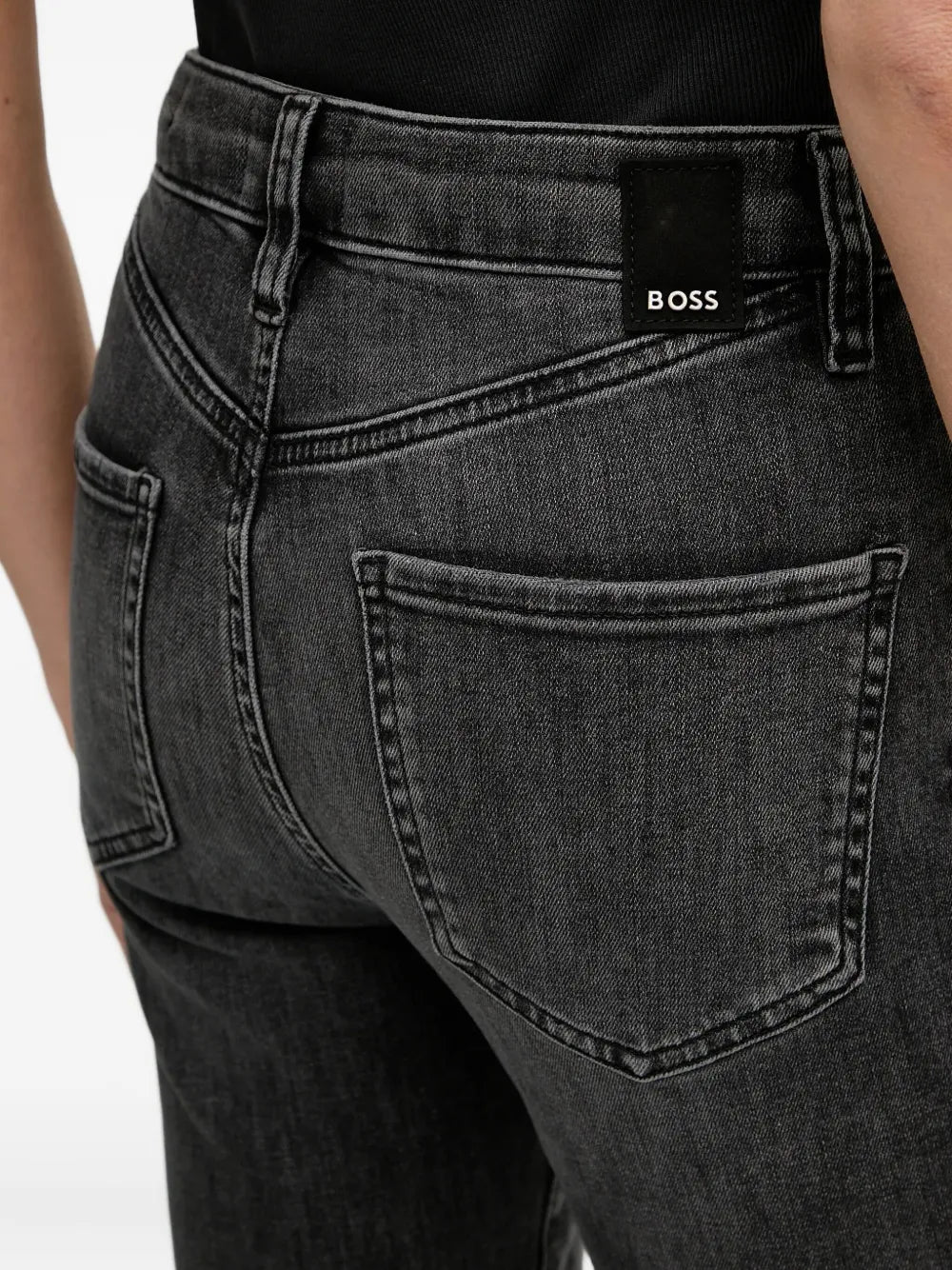 BOSS  logo-patch jeans