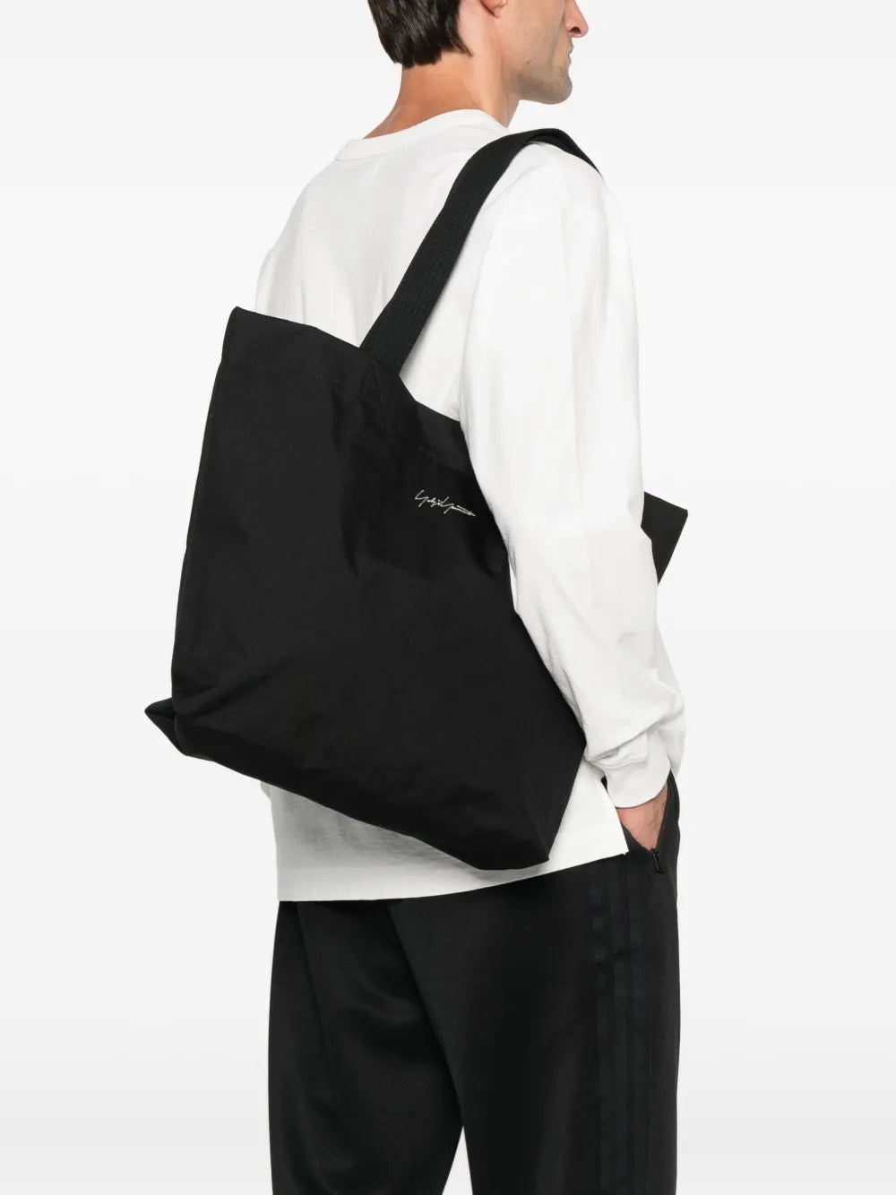 Y-3 logo-embroidered tote bag