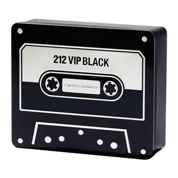 Carolina Herrera 212 Vip Black Eau de Parfum 100 ml With Showe Gel 100ml And Travel Spray 10ml
