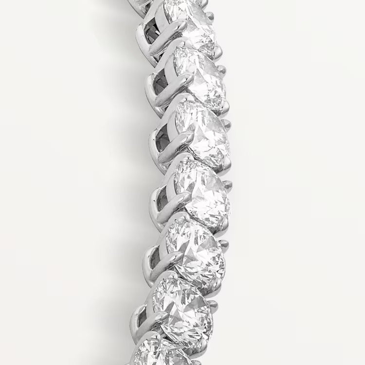 Cartier Essential Lines necklace