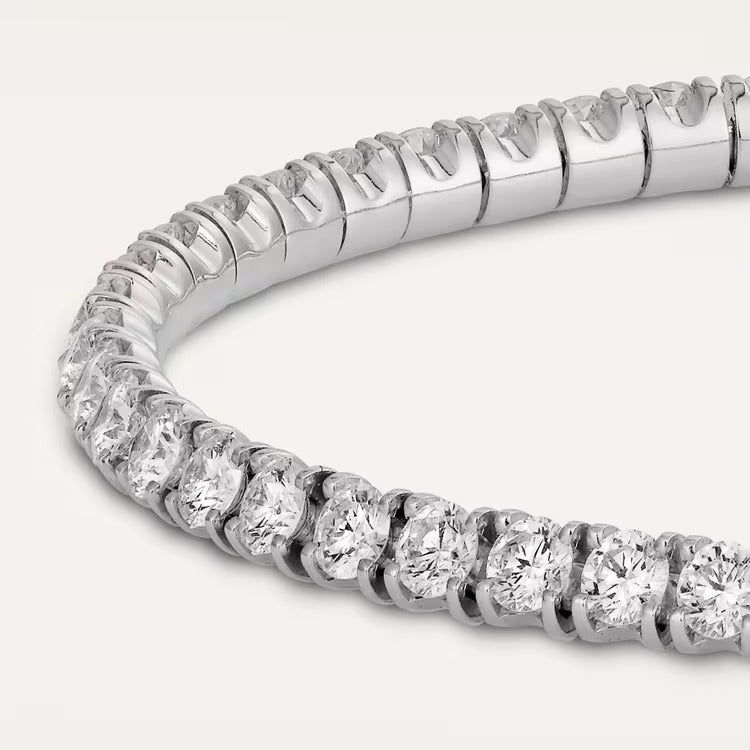 Cartier Lignes Essentielles bracelet, brilliant-cut diamonds
