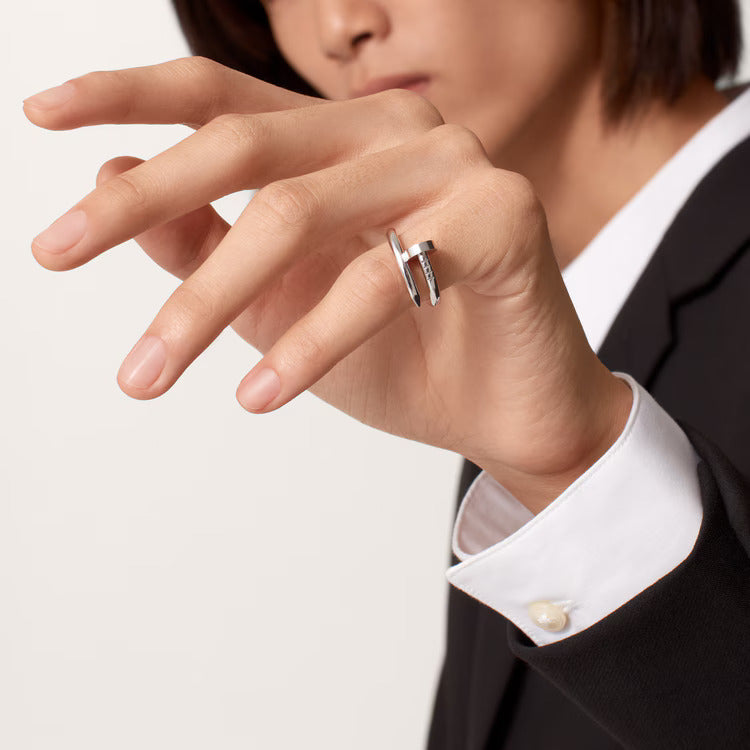 Cartier Juste un Clou ring, classic model