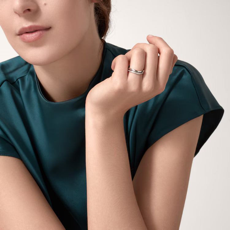 Cartier Ballerine wedding band