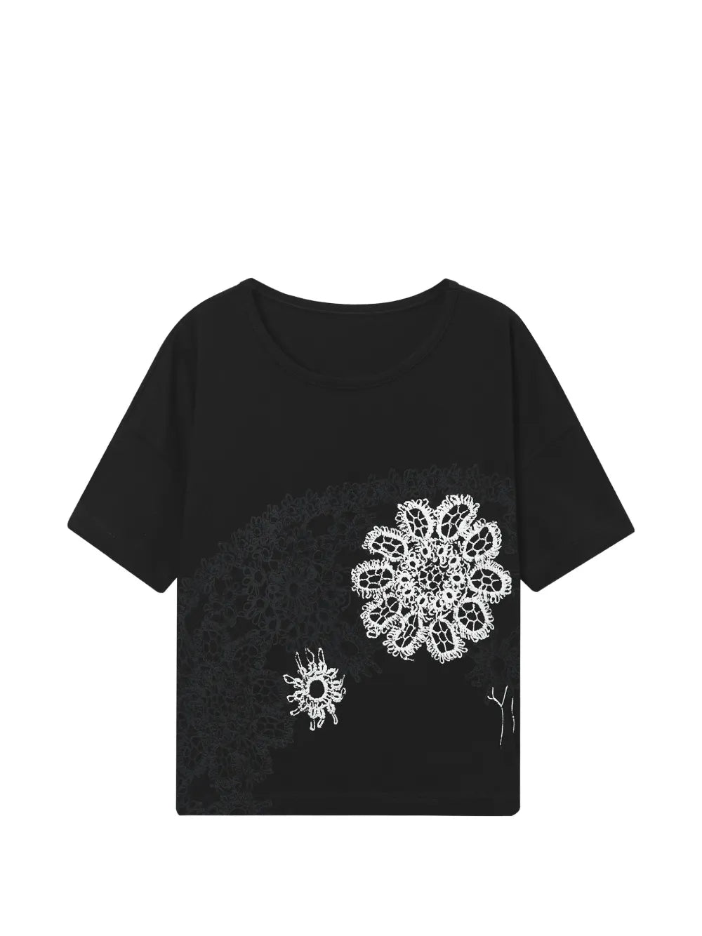 Y's  crochet-flower T-shirt