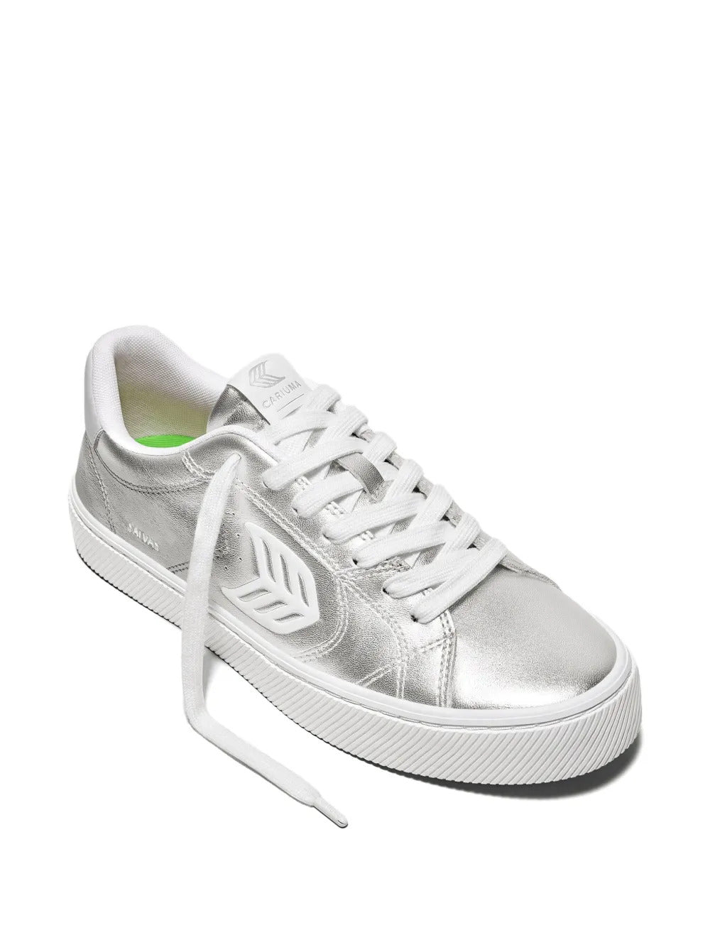 Cariuma Oca sneakers
