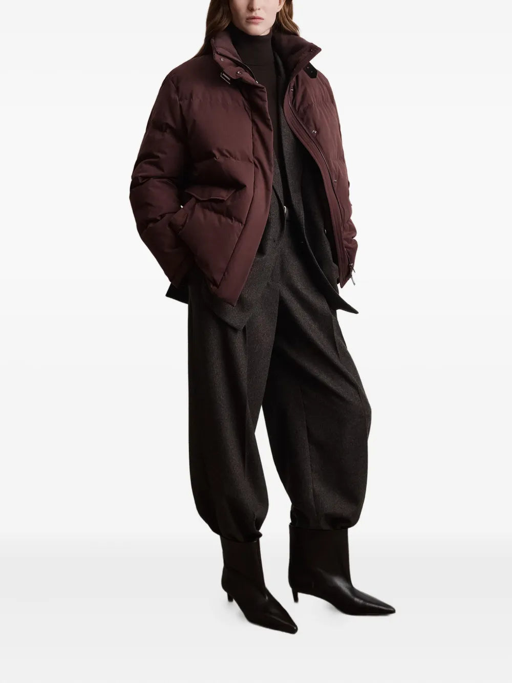 12 STOREEZ Baltic Sands down jacket