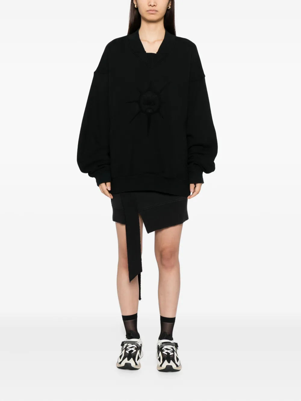 ASICS  graphic-embroidered sweatshirt