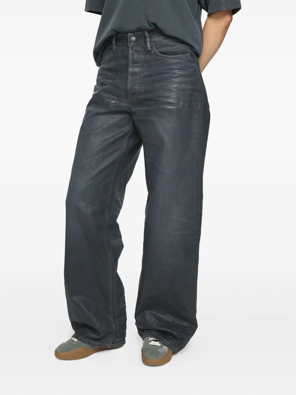 Acne Studios  1981 logo-patch jeans