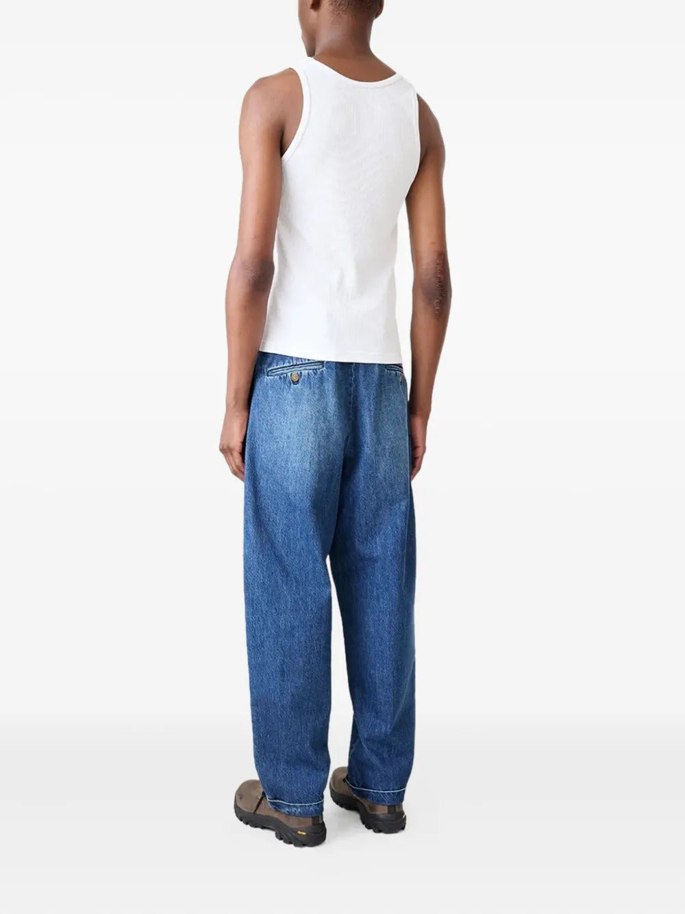 Carter Young  washed pleated jeans