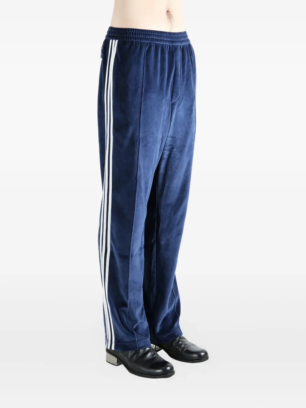 adidas  stripe KG3625 trousers