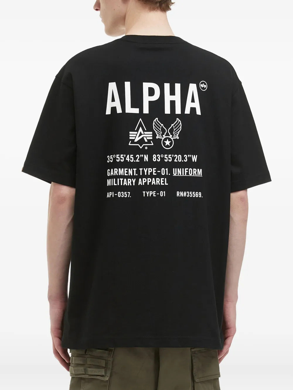 Alpha Industries  logo-print crew-neck T-shirt