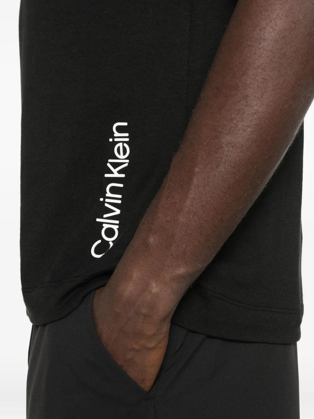 Calvin Klein  logo-print T-shirt