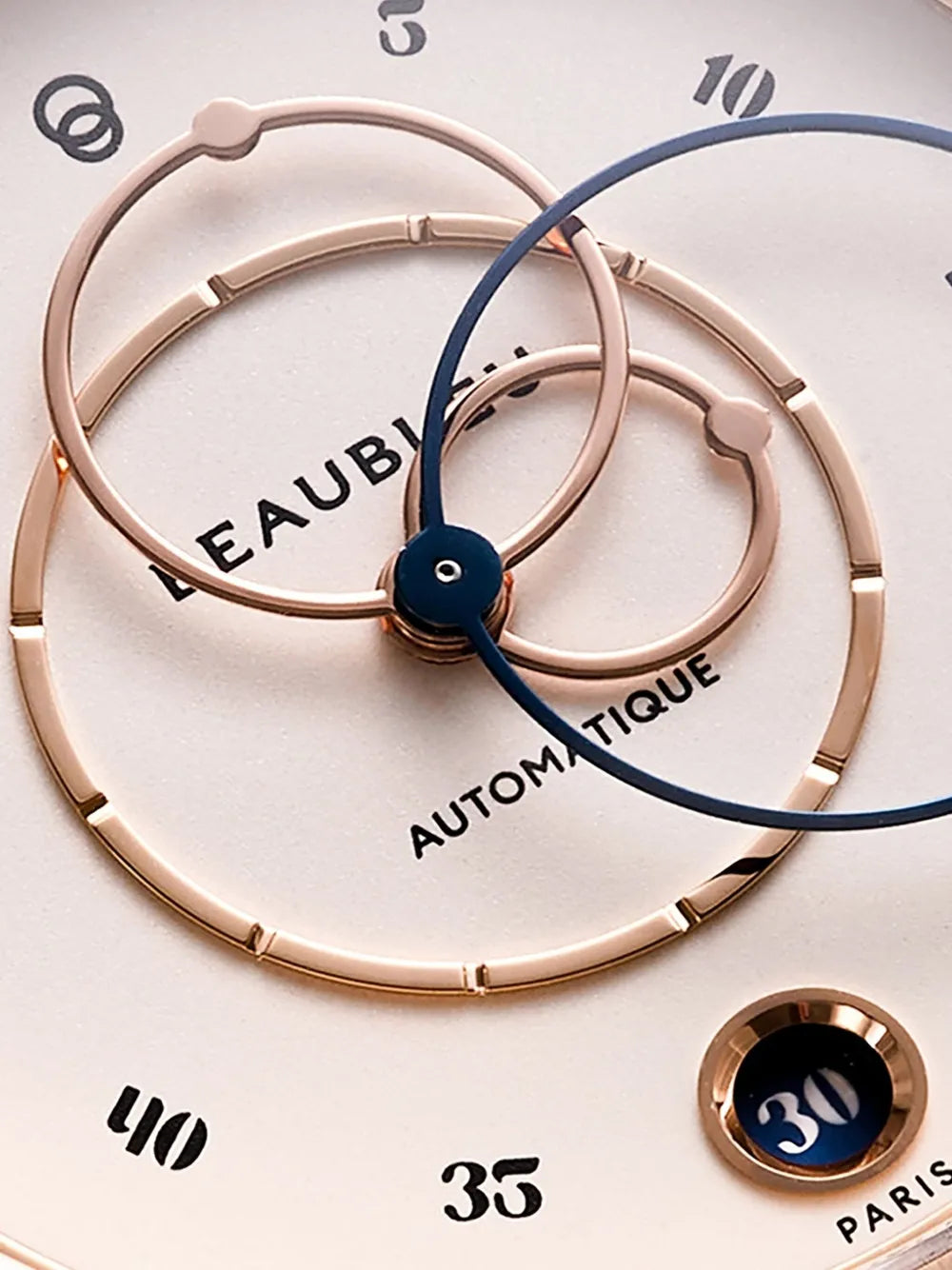 beaubleu  Ecce Lys 39mm