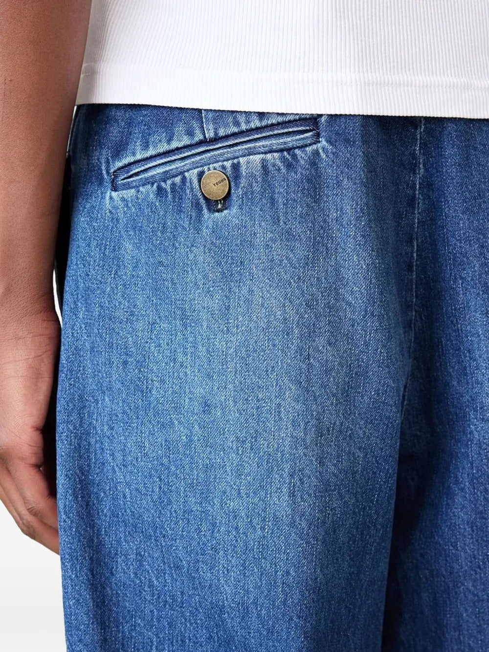 Carter Young  washed pleated jeans