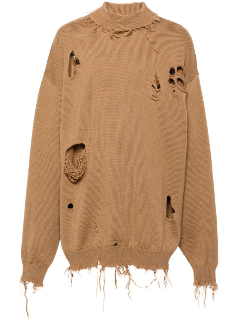 VETEMENTS  Destroyed sweater