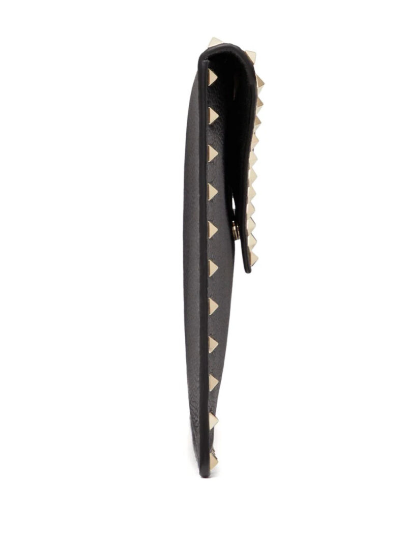 Valentino Garavani  Rockstud envelope clutch bag