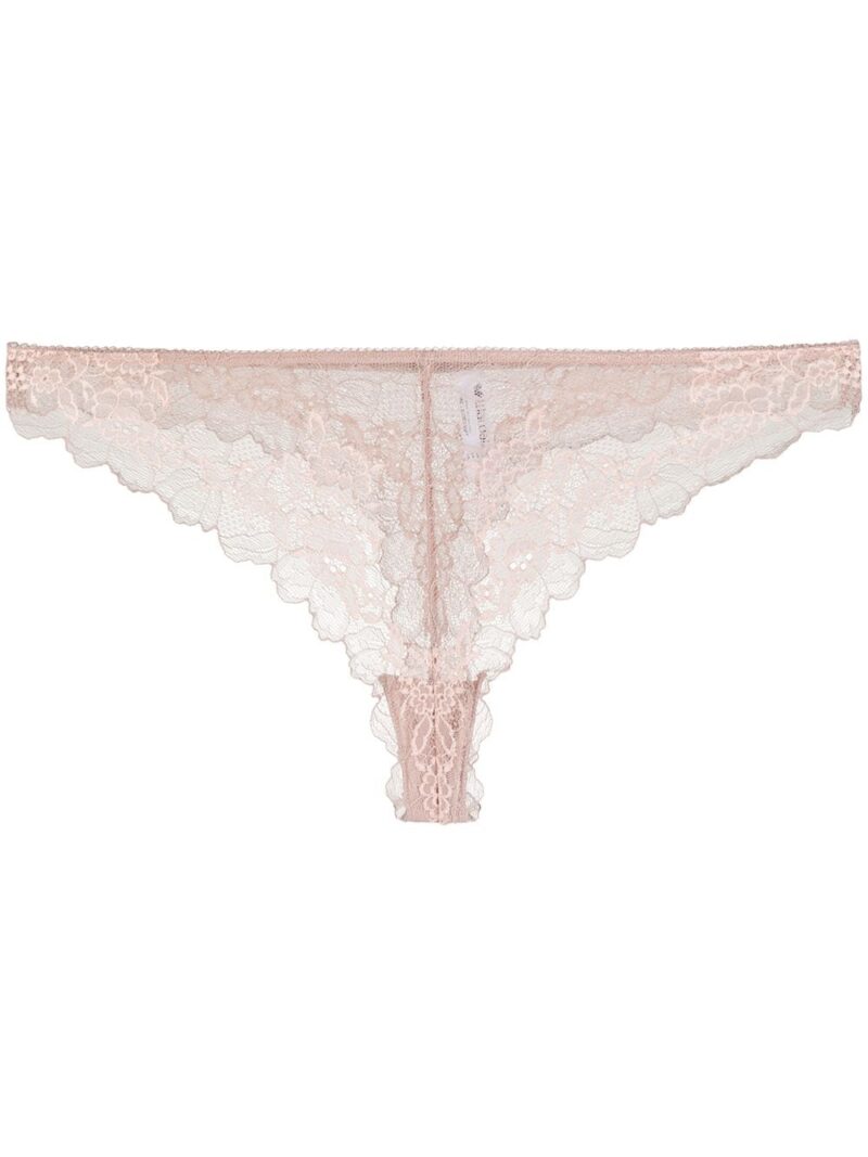 Wacoal  Perfection lace thong