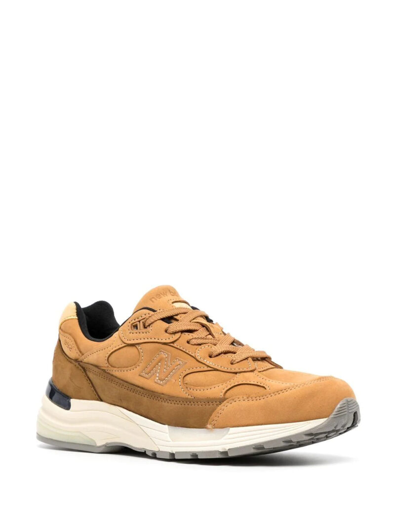 New Balance low-top sneakers