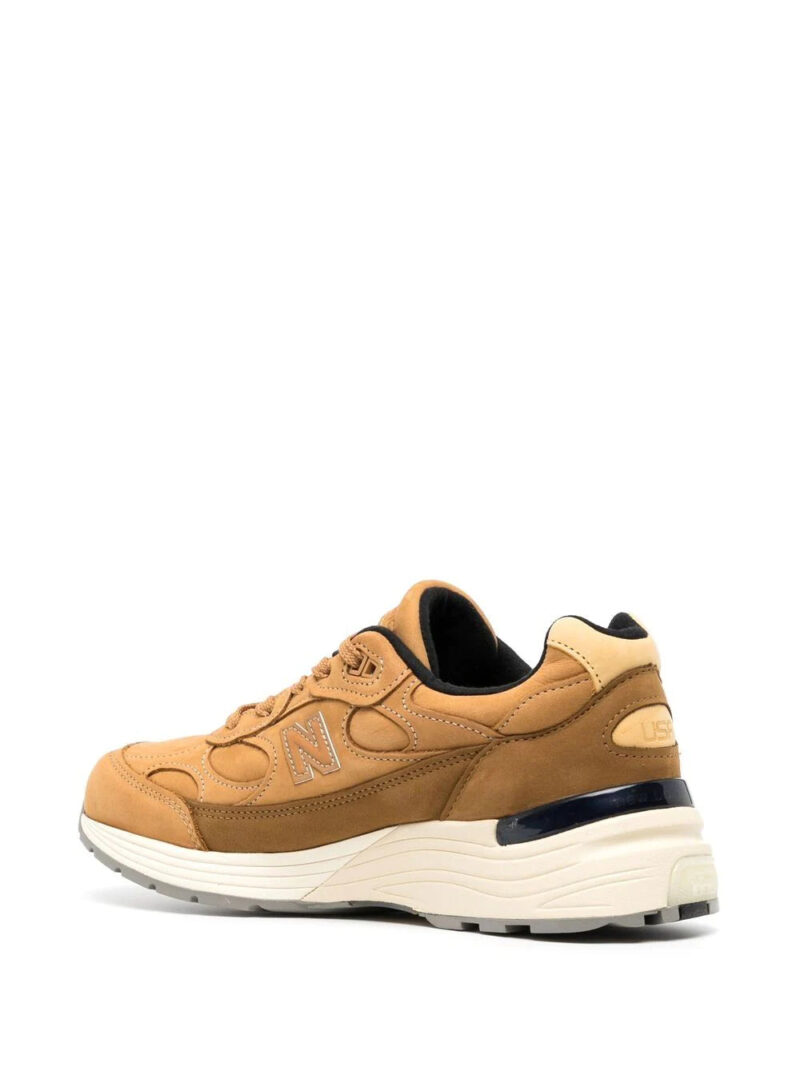 New Balance low-top sneakers