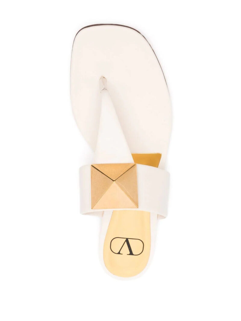 Valentino Garavani plaque detailing flat sandals