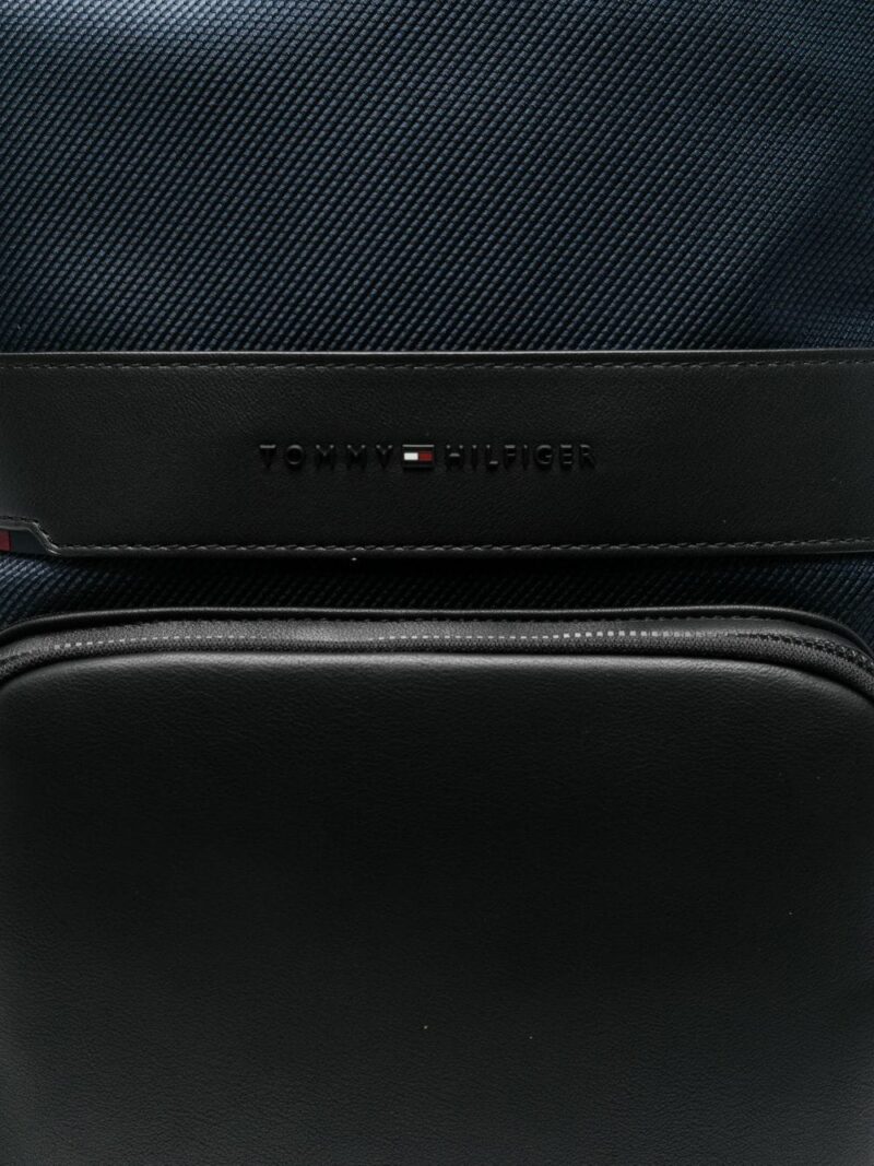 Tommy Hilfiger logo-plaque zip-up backpack