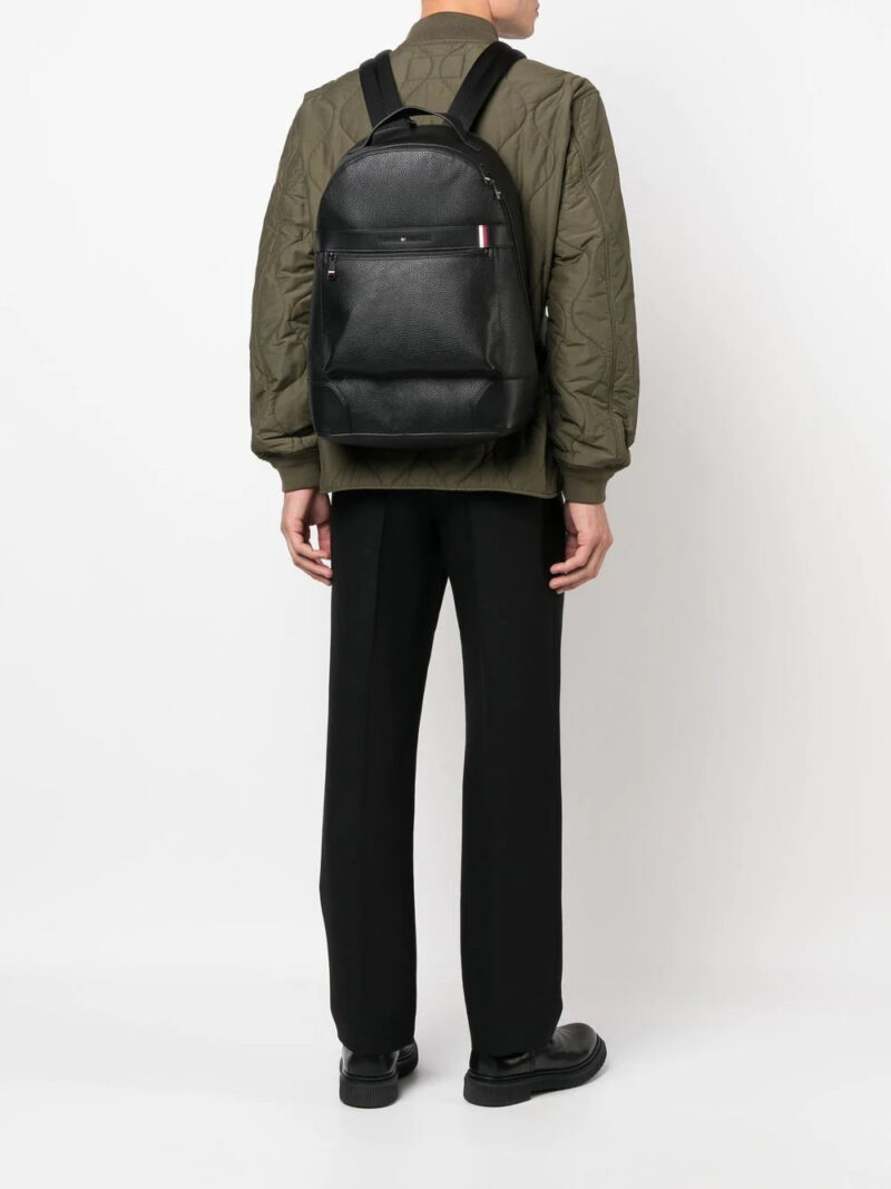 Tommy Hilfiger grained logo-patch backpack