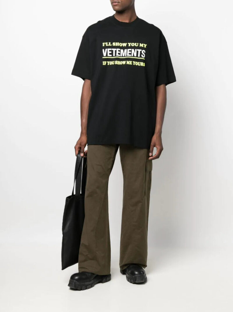 VETEMENTS  logo-print T-shirt