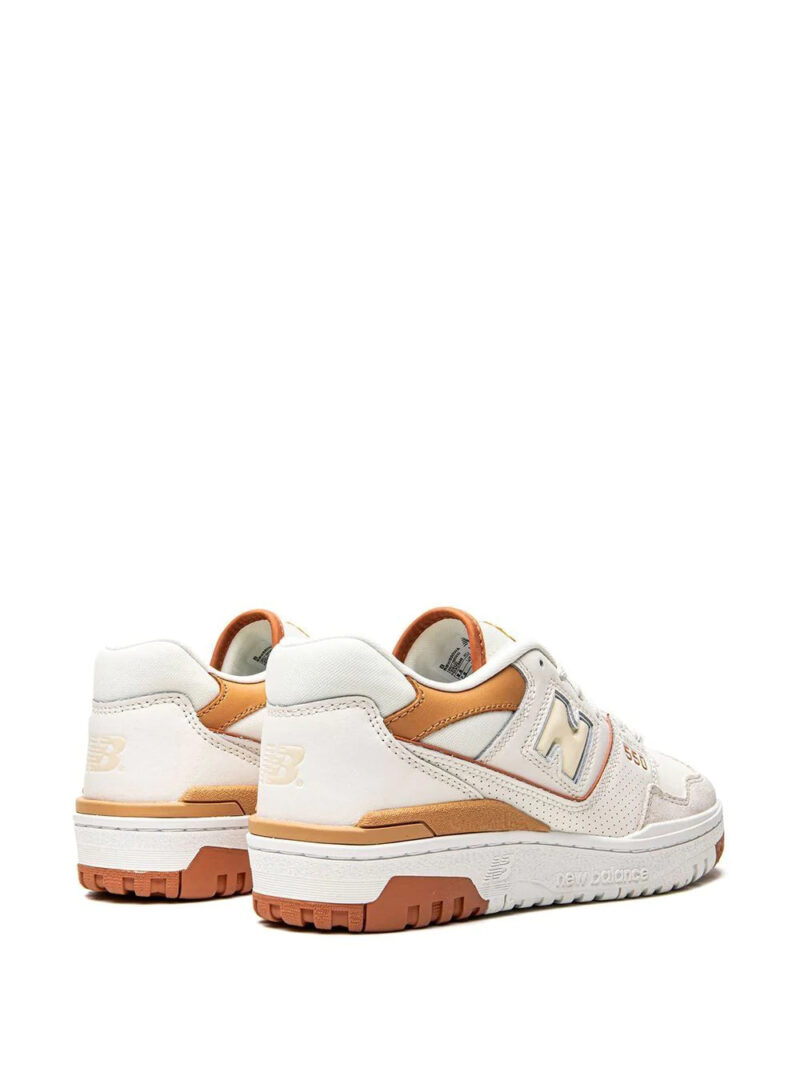 New Balance embossed-logo low-top sneakers