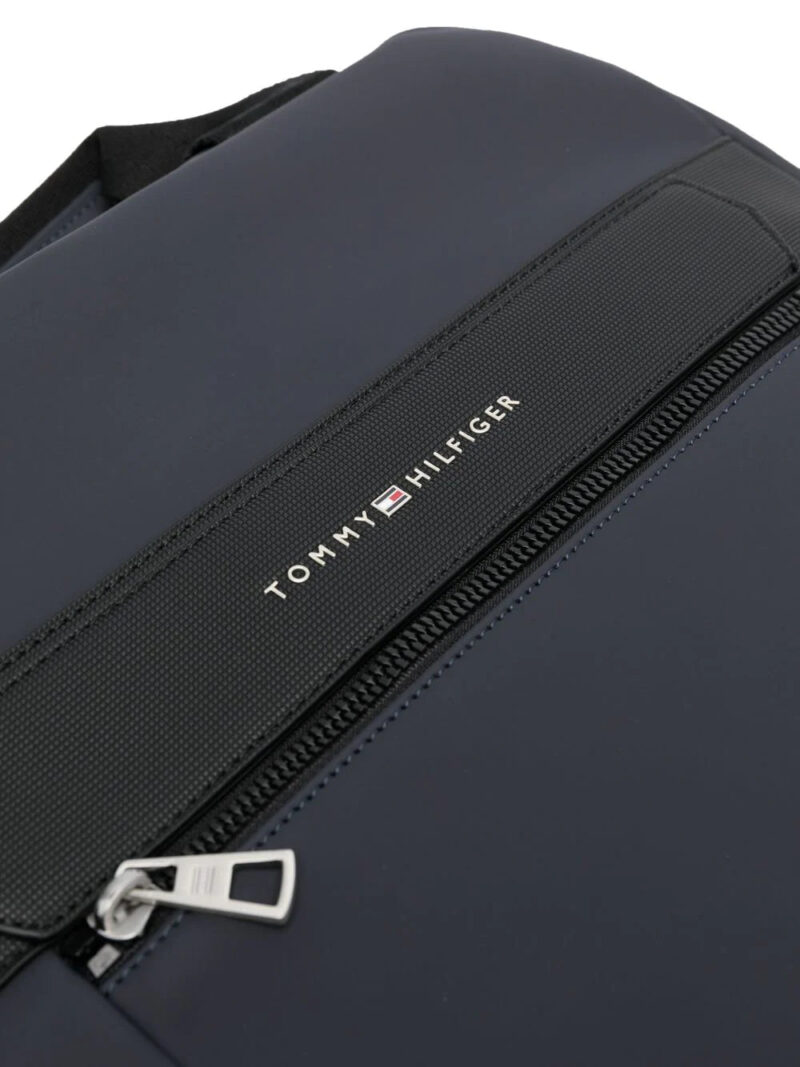 Tommy Hilfiger raised-logo zip-pocket backpack