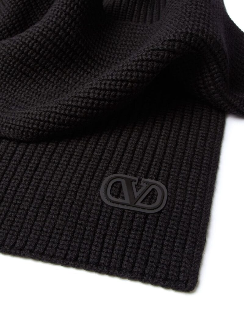 Valentino Garavani VLogo Signature virgin wool scarf